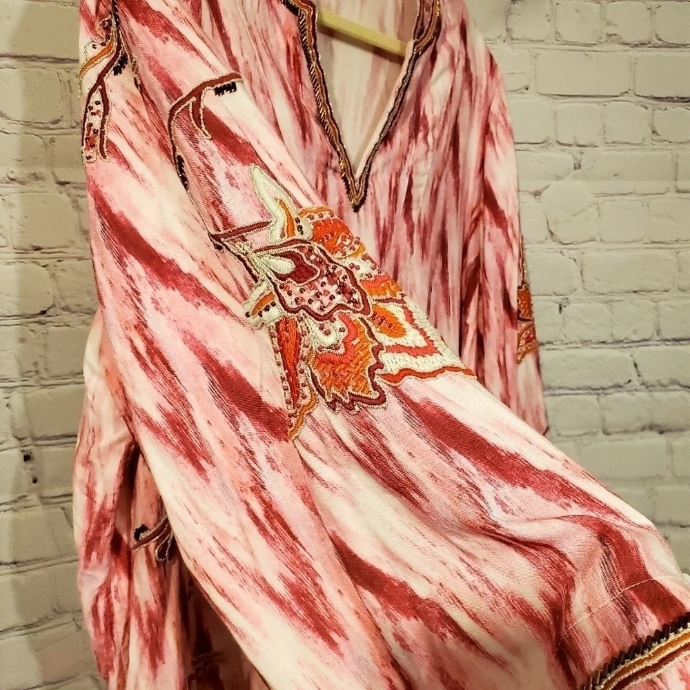 SOFT SURROUNDINGS ALTEA FLORAL PINK EMBROIDERED BEADED TUNIC - Picture 5 of 11